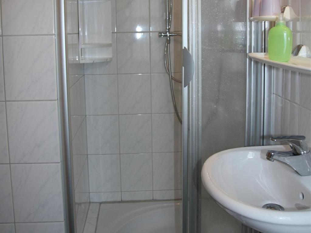 Inn Landgasthof Zur Gemütlichkeit Mombris Zimmer foto