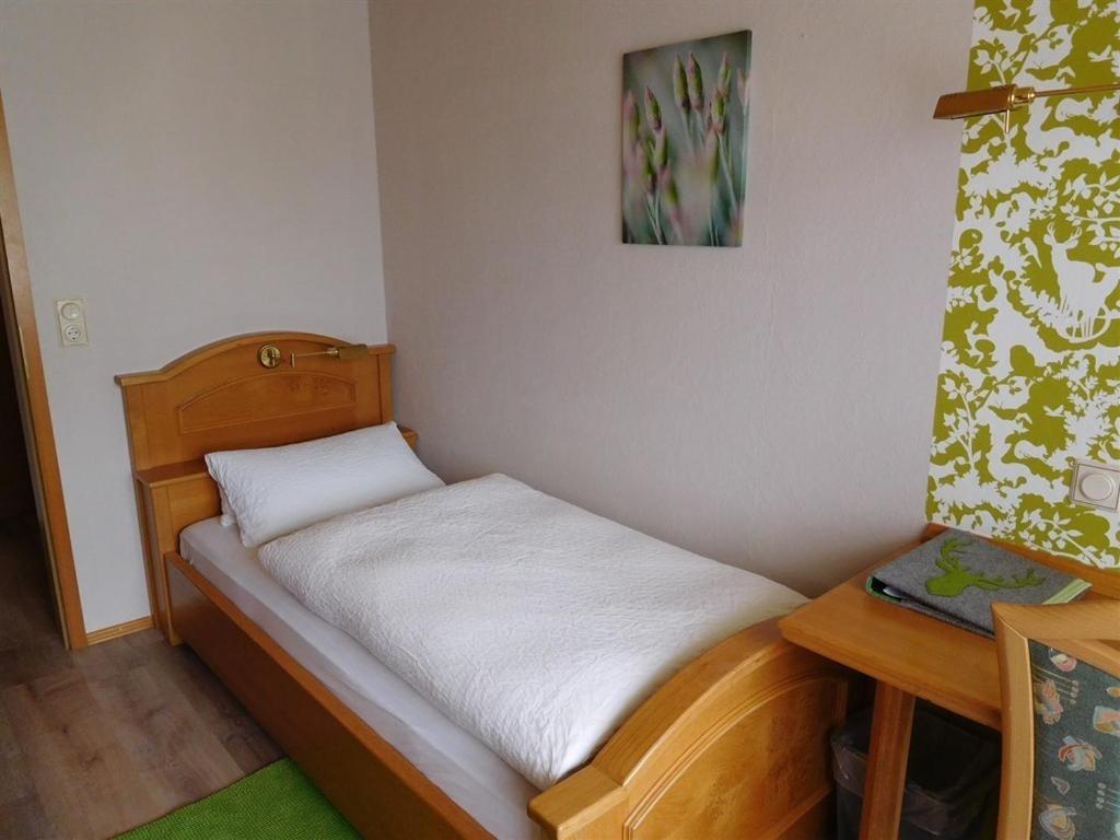 Inn Landgasthof Zur Gemütlichkeit Mombris Zimmer foto